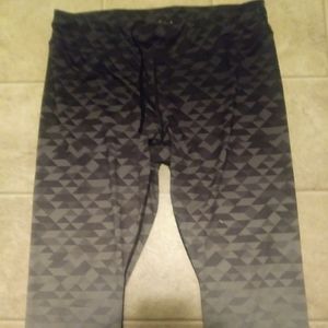 Capri Leggings size XL